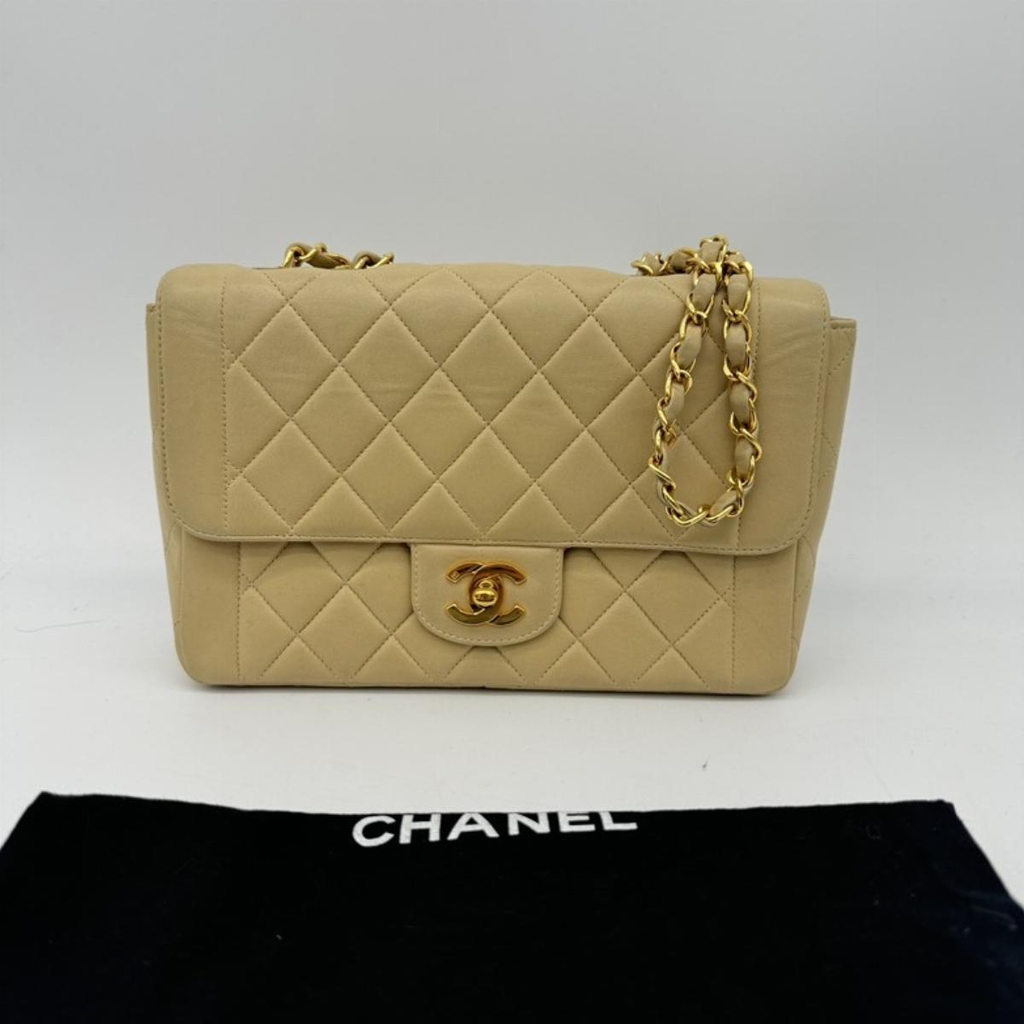 Chanel Beige Leather Shoulder Bag Vintage Lambskin Single Flap Medium.