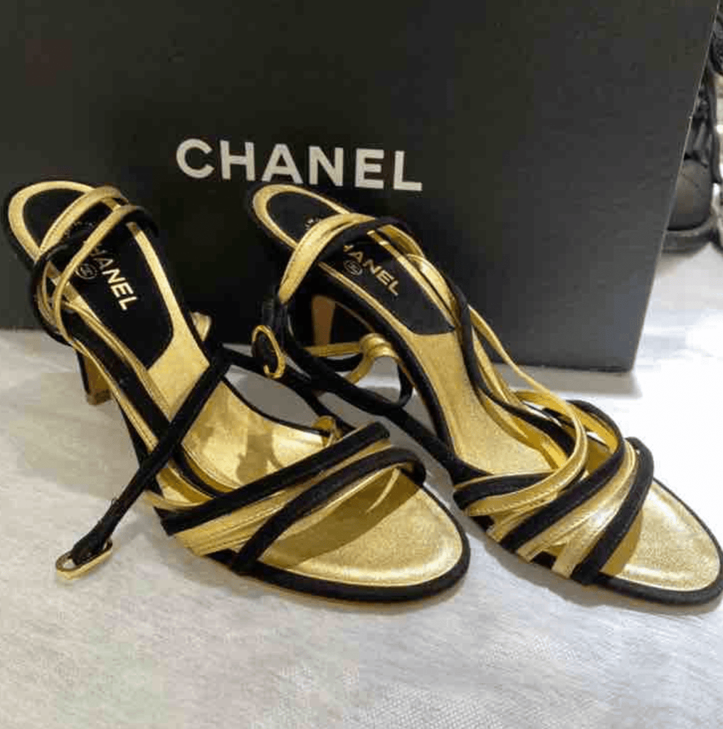 Chanel Black Gold Heels Size 36 23cm A0215_WD7-18.