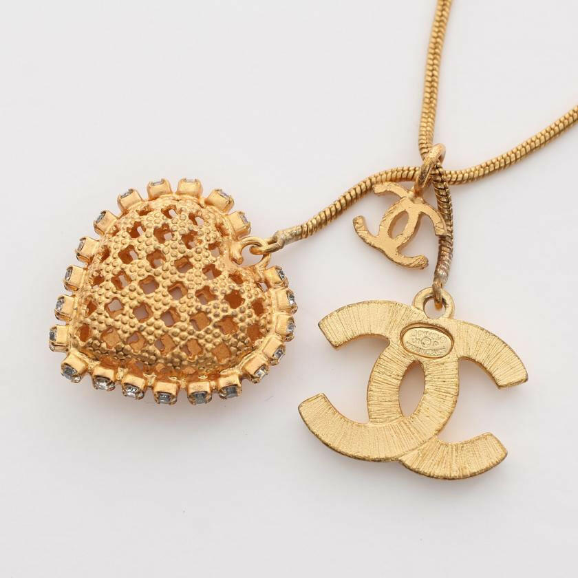 Chanel Coco Mark Long Necklace with Gold Rhinestone Heart Charm - Gold/Clear.