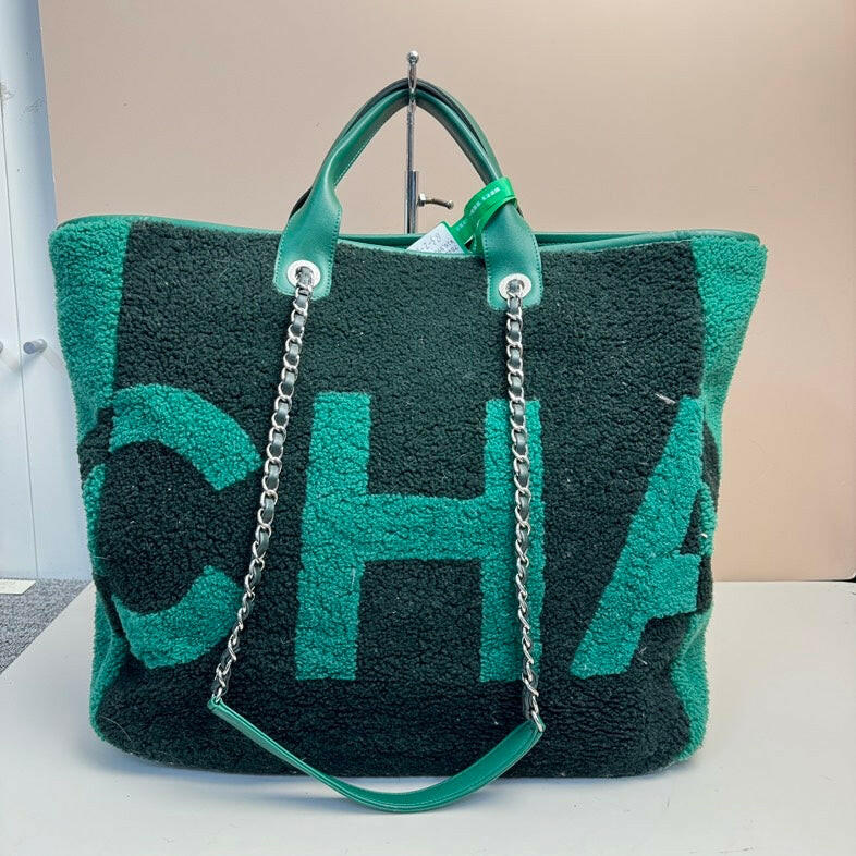 Chanel Logo 2way Shopping Tote Bag - Green, Large Size.