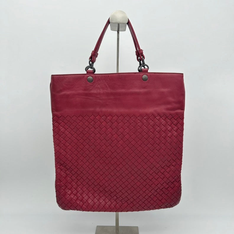 Bottega Veneta Red Leather Intrecciato Tote Bag Medium.