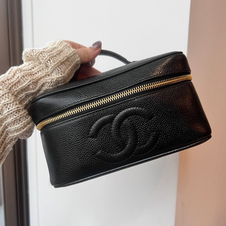 Preloved Chanel Caviar Leather Cosmetic Bag Black