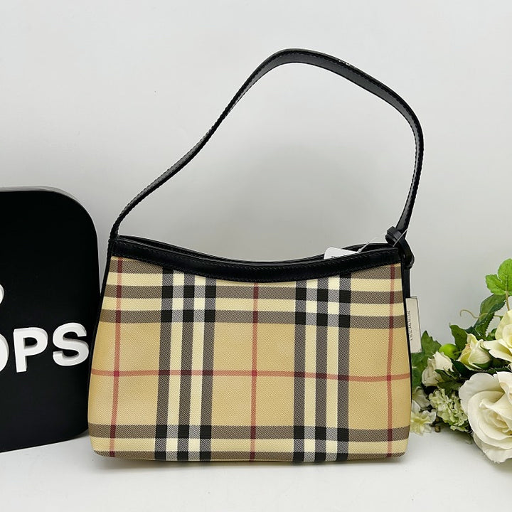 Shop Burberry | ShopShops | ShopShops