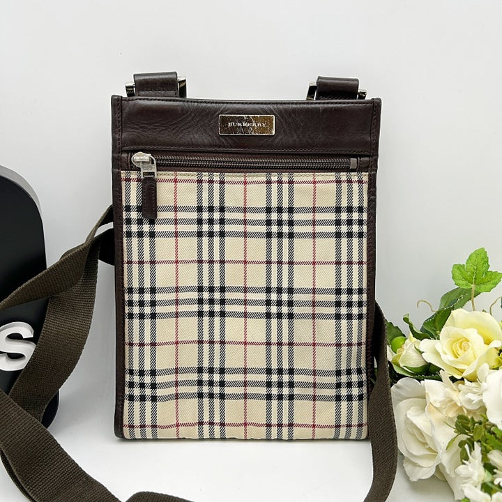 Shop Burberry | ShopShops | ShopShops